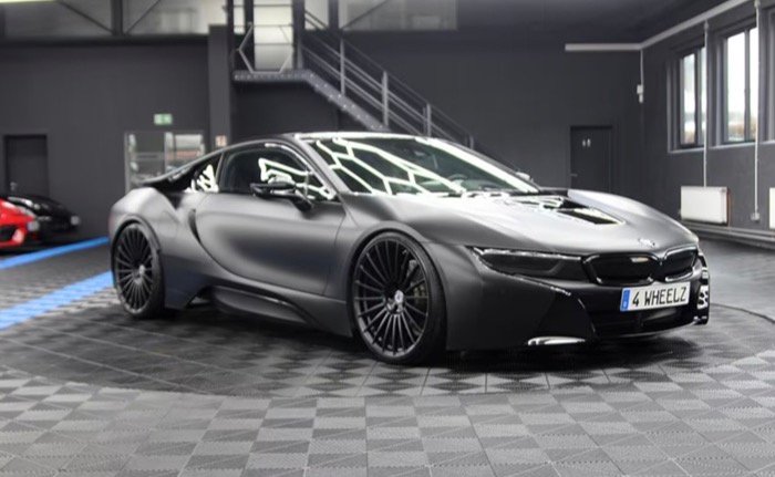 car-img