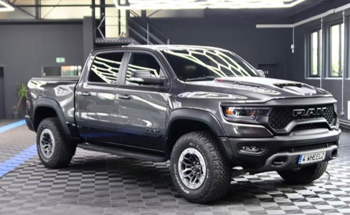 Dodge RAM 1500 TRX Crew Cab 4×4 – Frontansicht